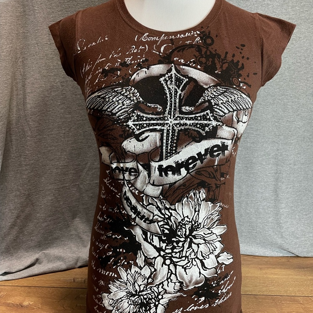 Brown Fitted Graphic Cap Sleeve Tee